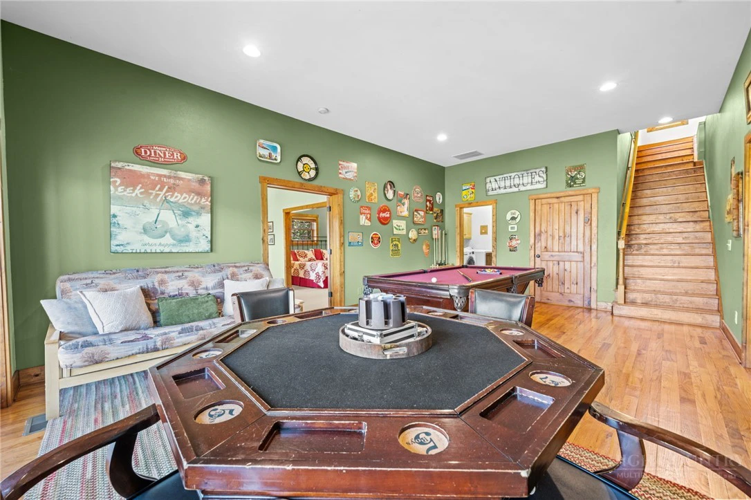 Image number 5 for the current listing
