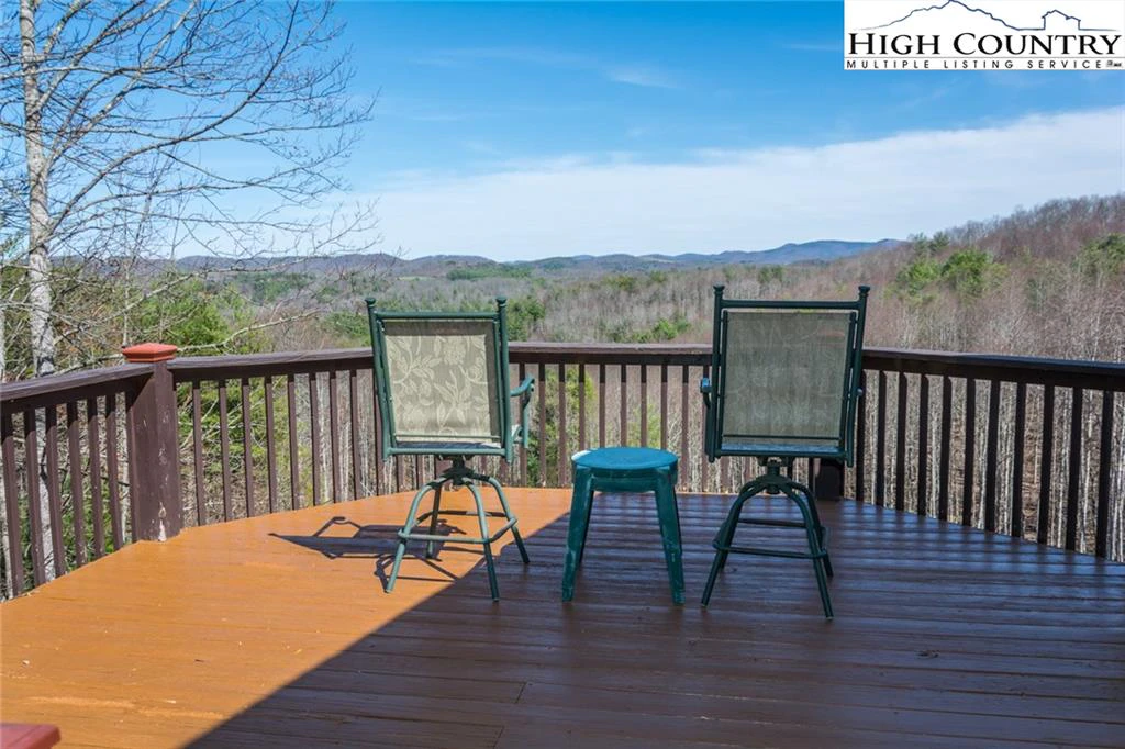 Image number 12 for the current listing