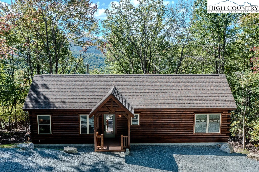 Image number 1 for the current listing