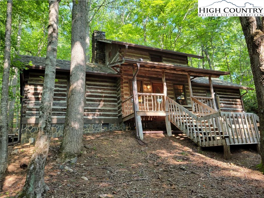 Image number 1 for the current listing