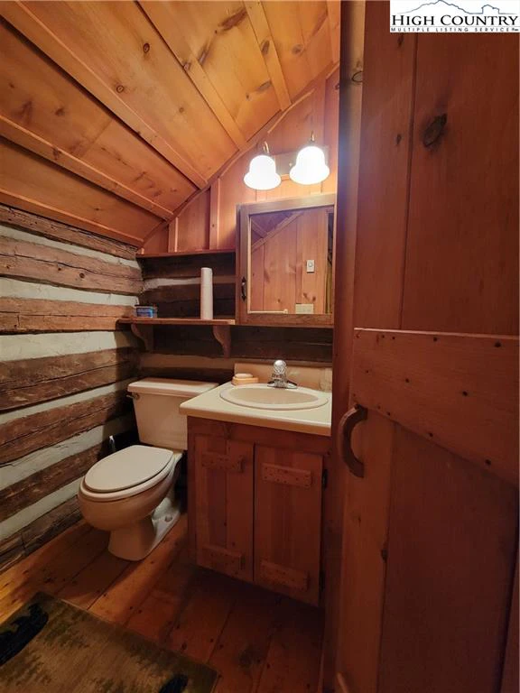 Image number 7 for the current listing