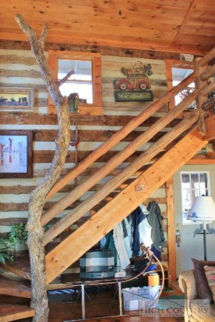 Image number 20 for the current listing