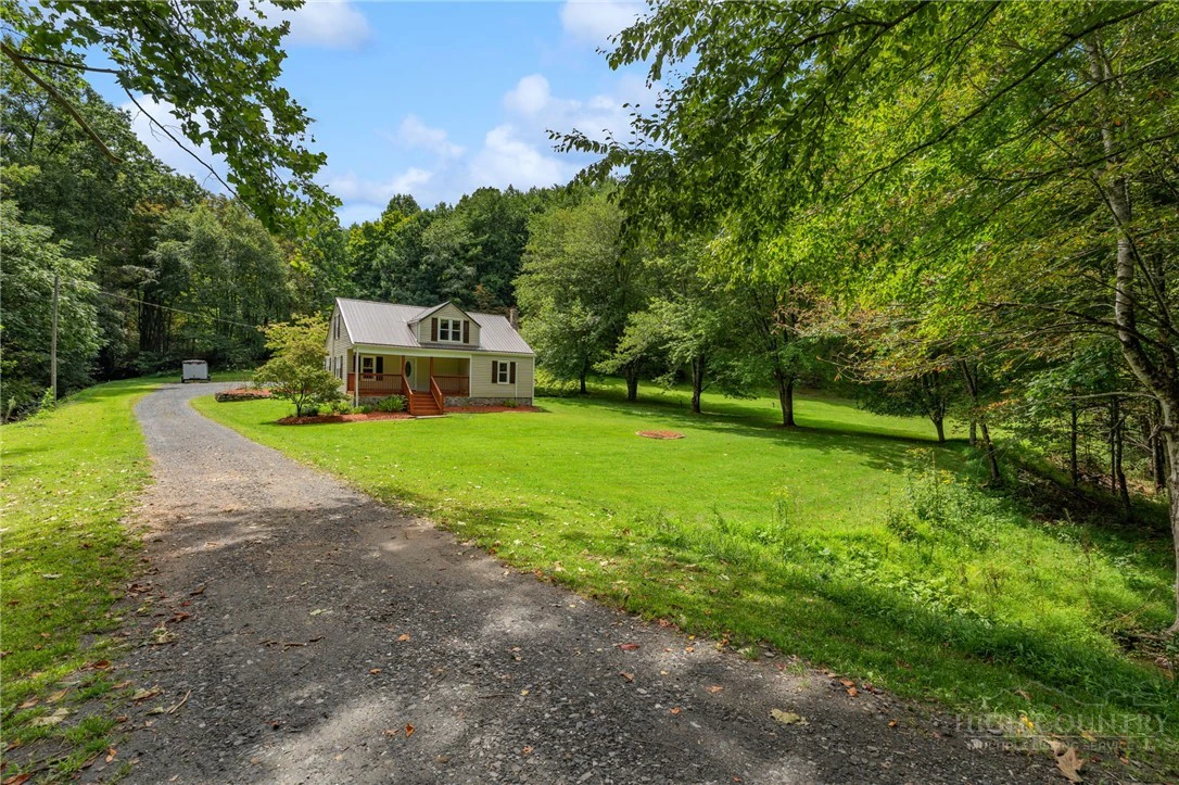 Image number 4 for the current listing