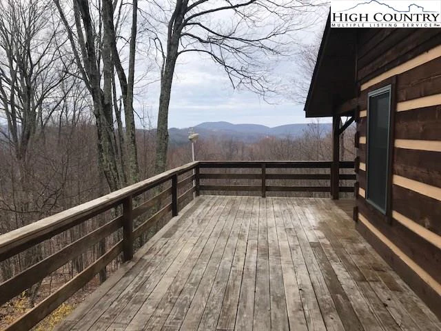 Image number 11 for the current listing