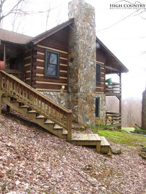 Image number 18 for the current listing