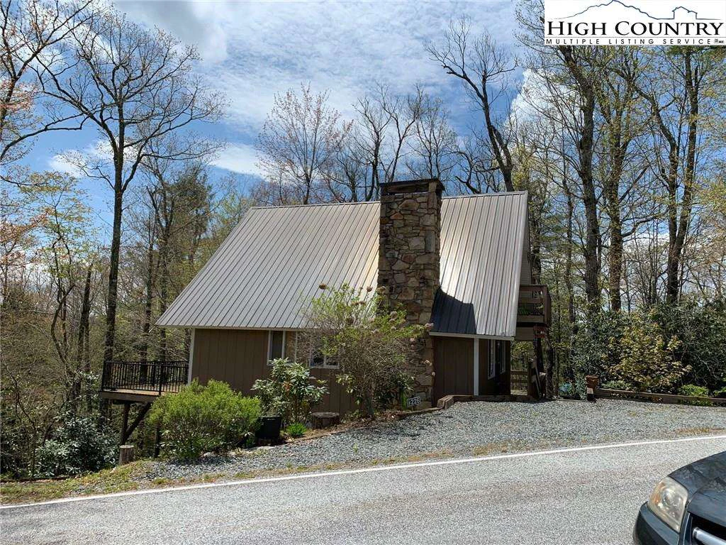 Image number 5 for the current listing
