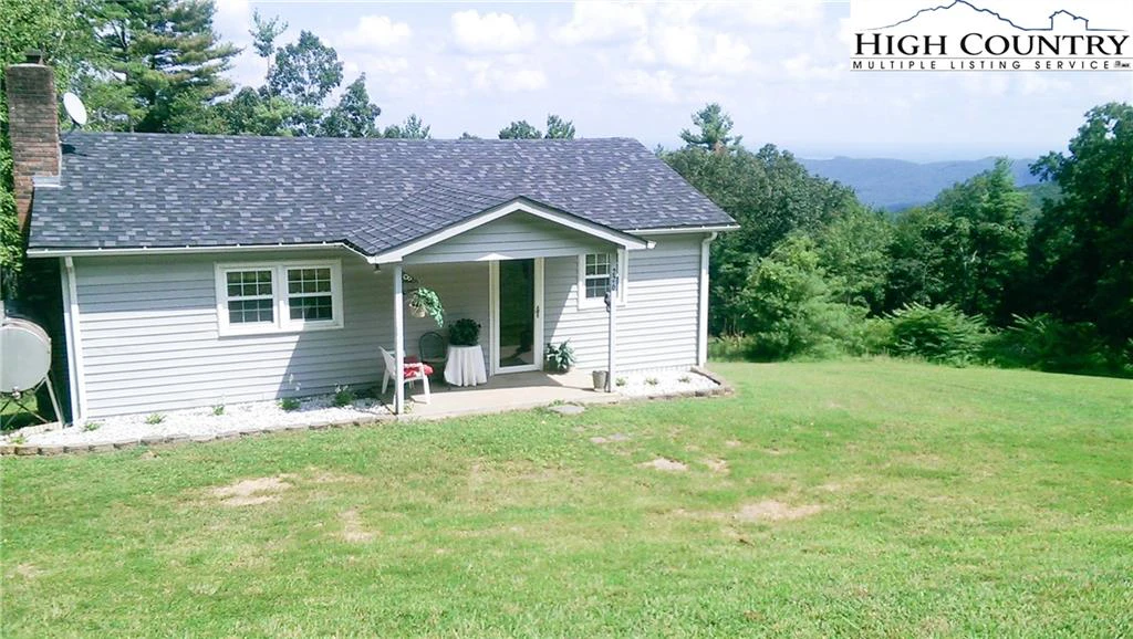 Image number 1 for the current listing