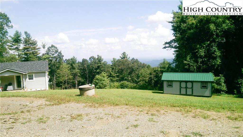 Image number 5 for the current listing