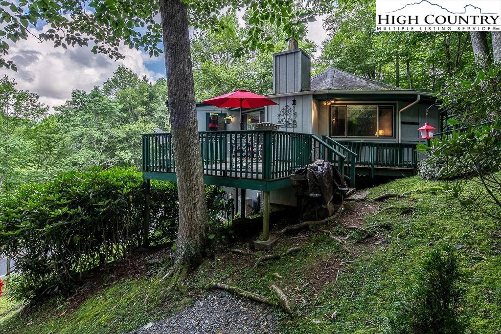 Image number 4 for the current listing