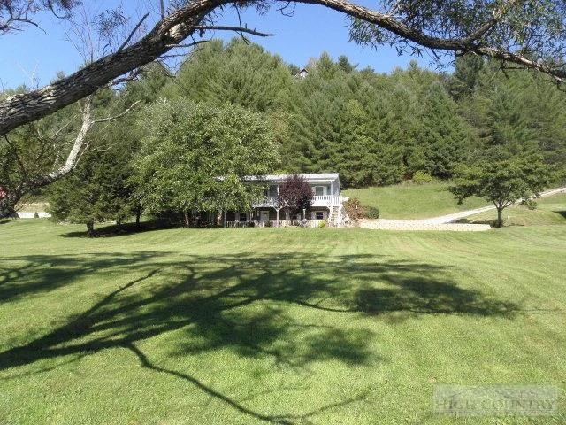 Image number 3 for the current listing