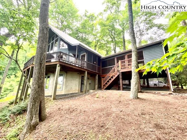 Image number 1 for the current listing