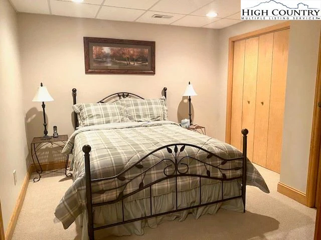 Image number 7 for the current listing
