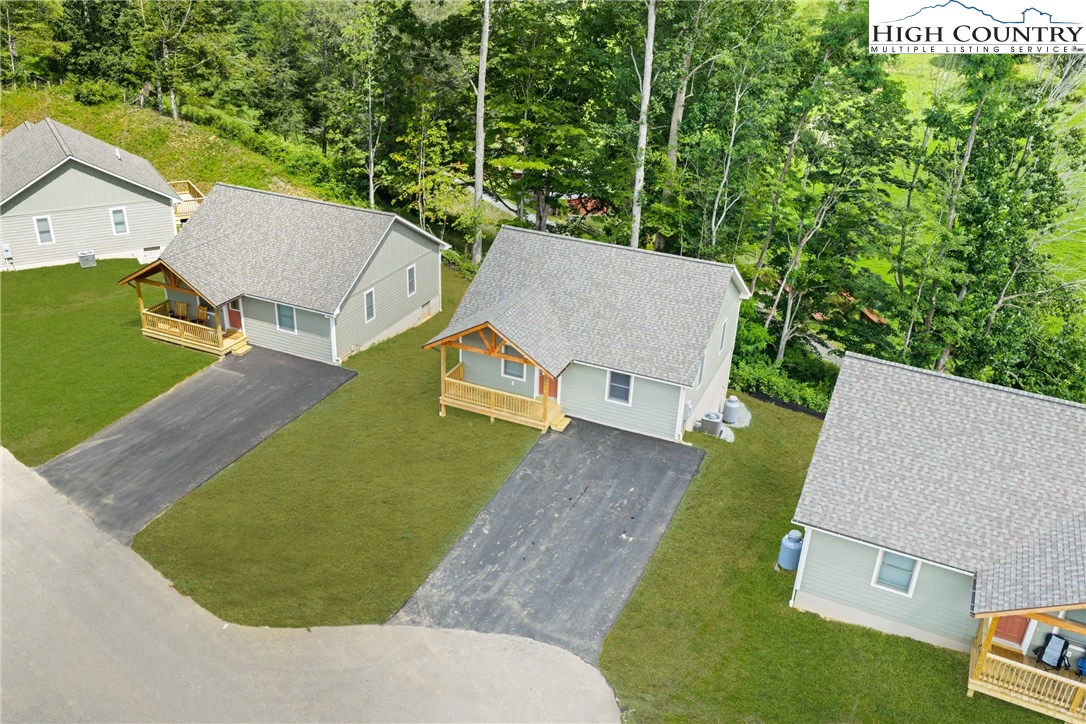 Image number 21 for the current listing