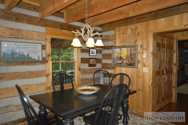 Image number 8 for the current listing