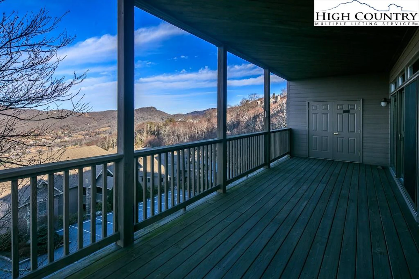 Image number 12 for the current listing