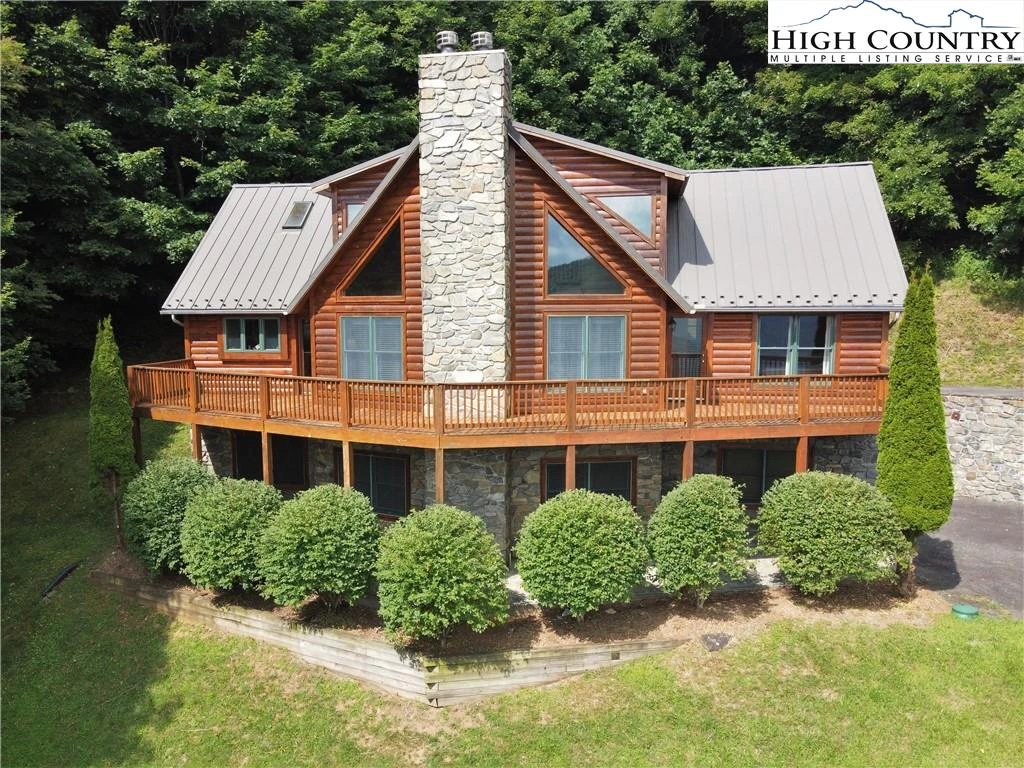 Image number 1 for the current listing
