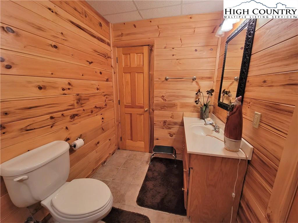Image number 6 for the current listing