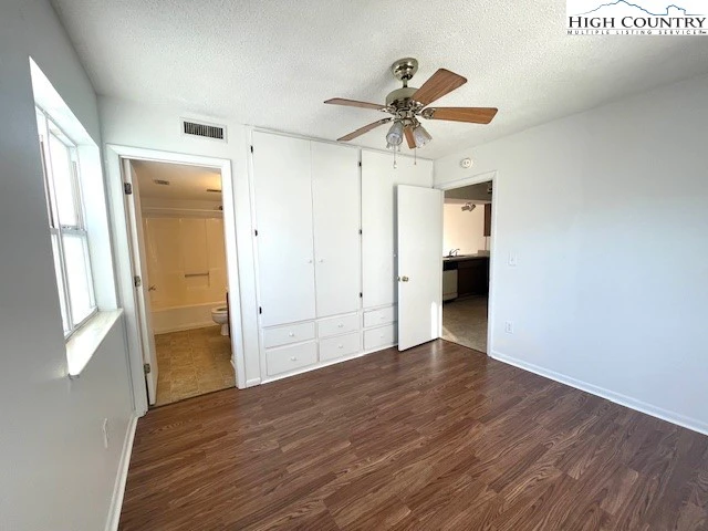 Image number 6 for the current listing