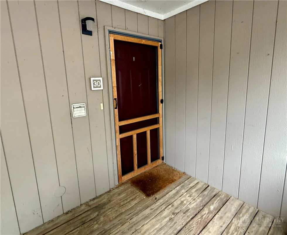 Image number 5 for the current listing