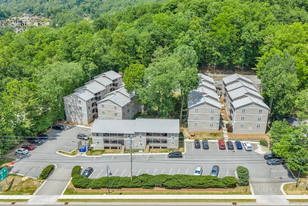 Image number 2 for the current listing