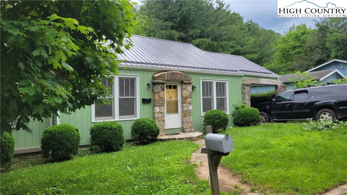 Image number 5 for the current listing