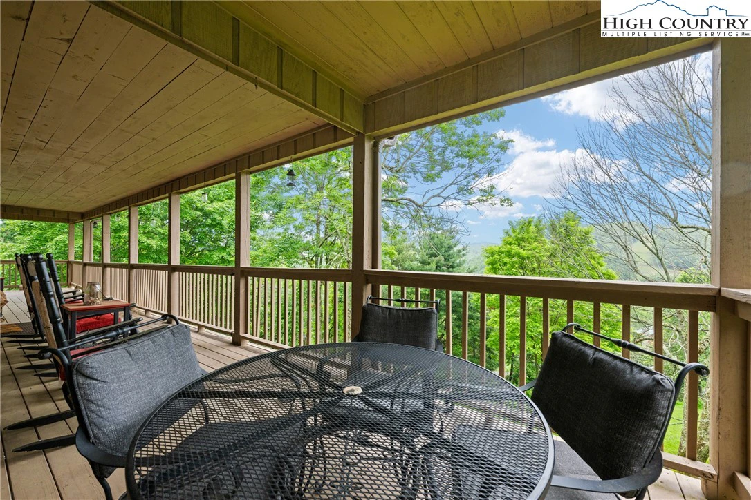 Image number 12 for the current listing
