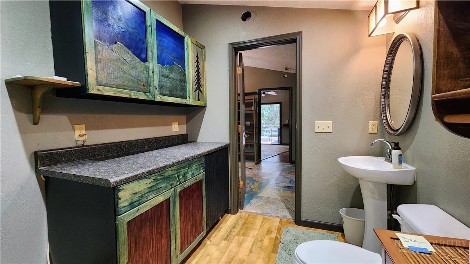 Image number 12 for the current listing