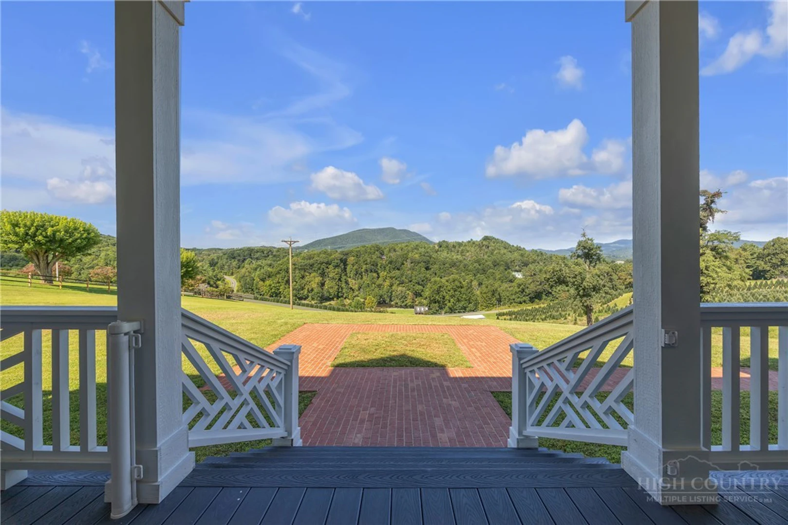 Image number 9 for the current listing