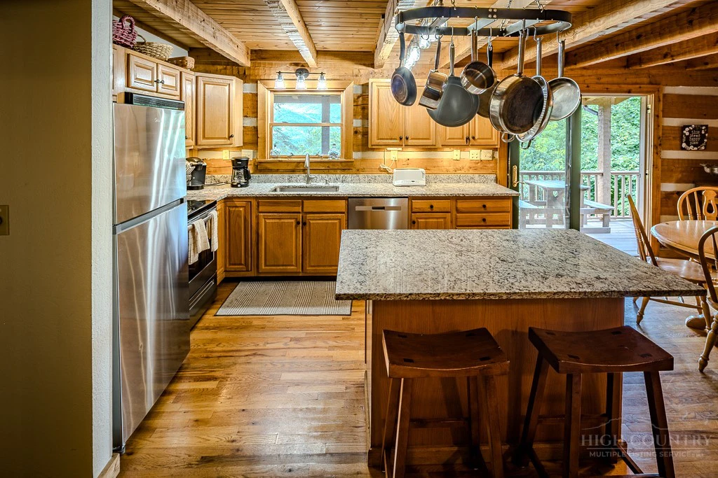 Image number 15 for the current listing