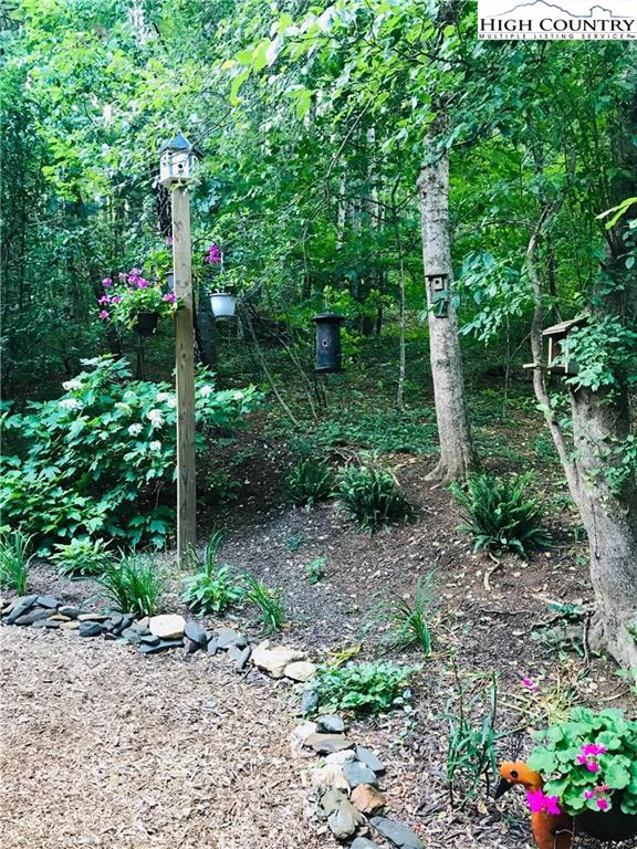 Image number 9 for the current listing