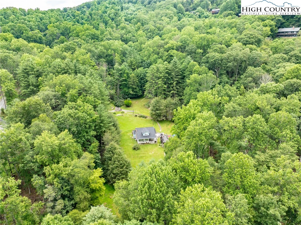 Image number 21 for the current listing