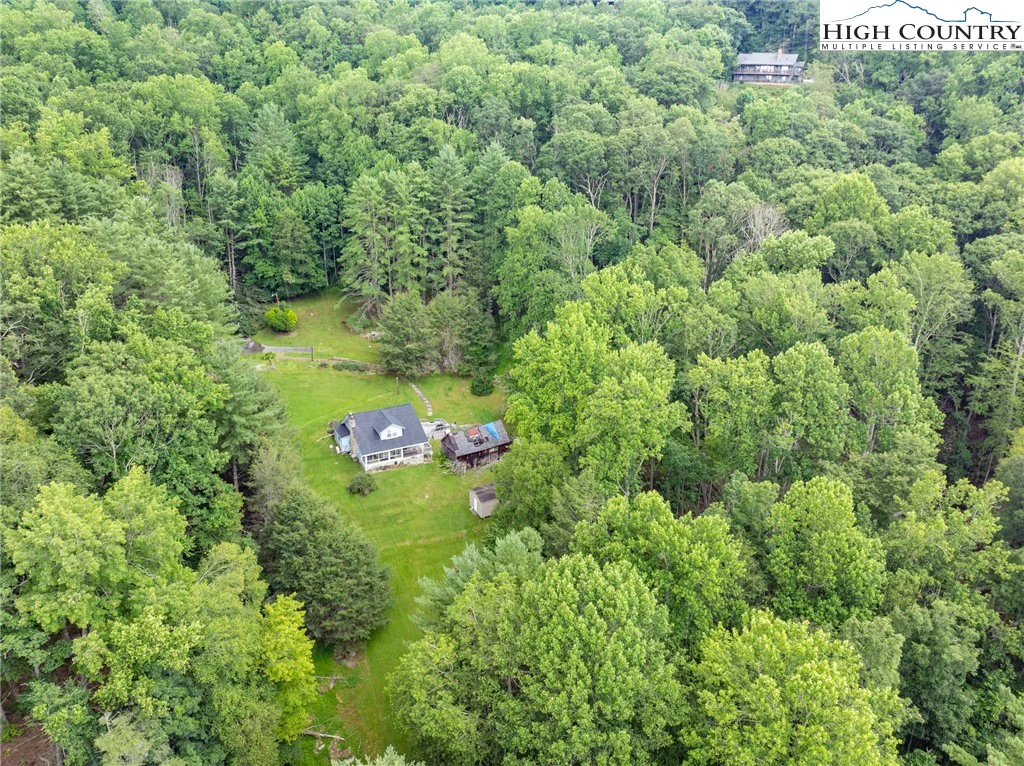 Image number 13 for the current listing