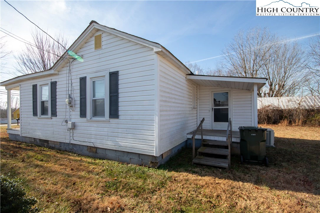 Image number 10 for the current listing