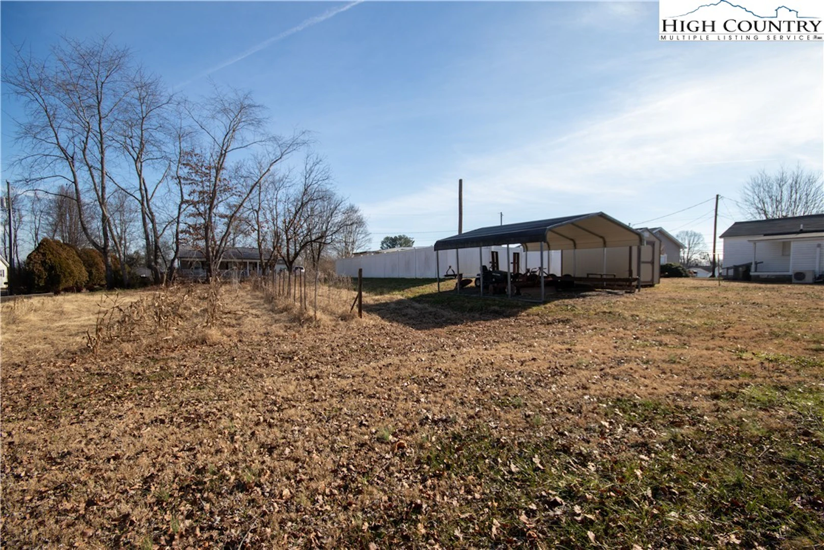 Image number 14 for the current listing