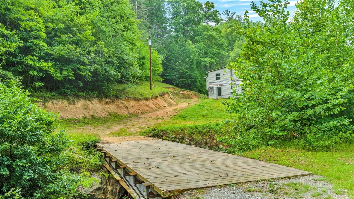 Image number 7 for the current listing