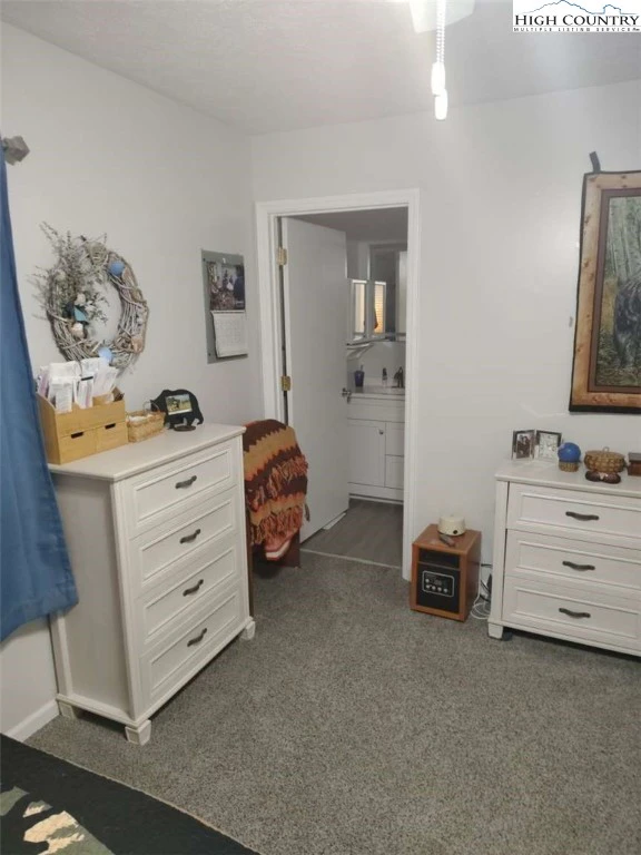 Image number 6 for the current listing