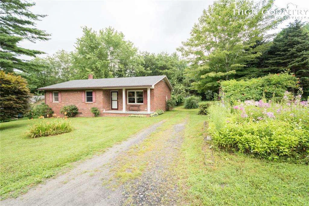 Image number 13 for the current listing