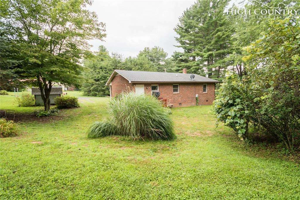 Image number 7 for the current listing