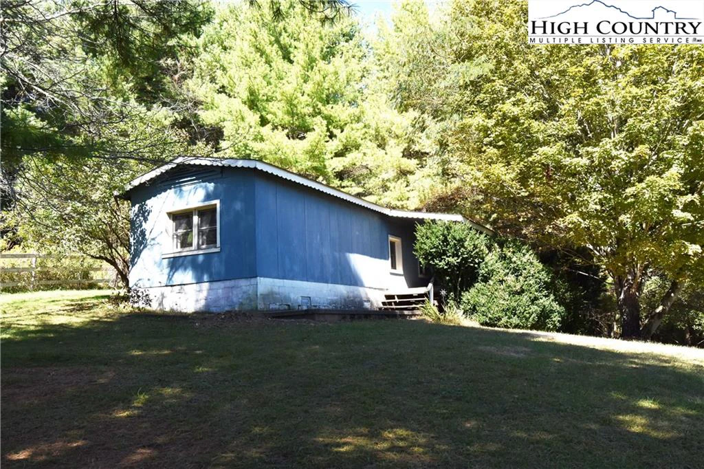 Image number 21 for the current listing