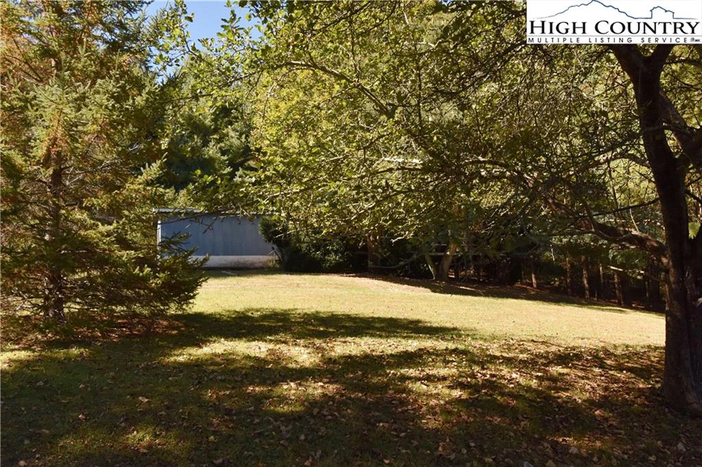 Image number 20 for the current listing