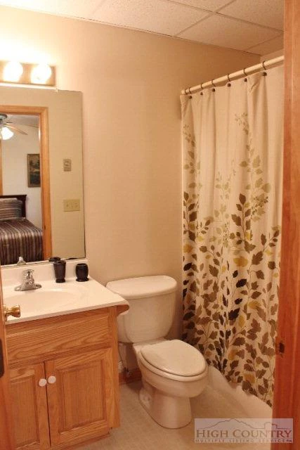 Image number 4 for the current listing
