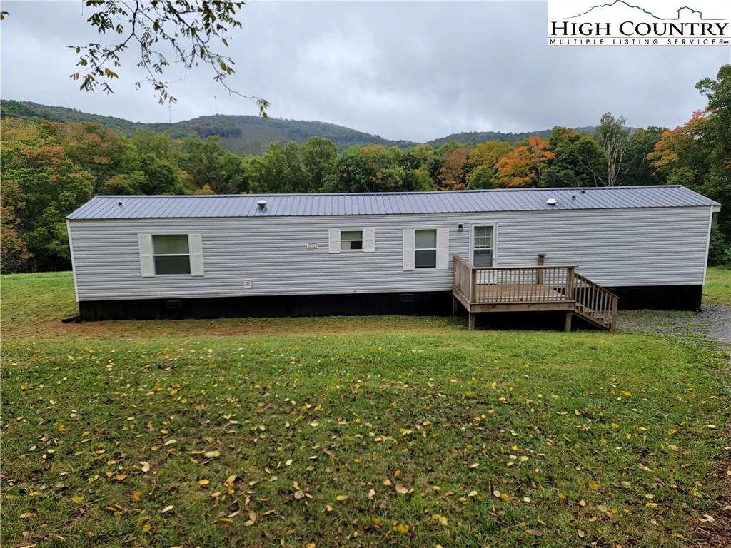 Image number 1 for the current listing