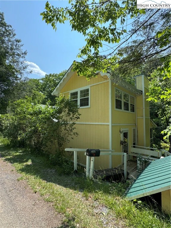Image number 8 for the current listing
