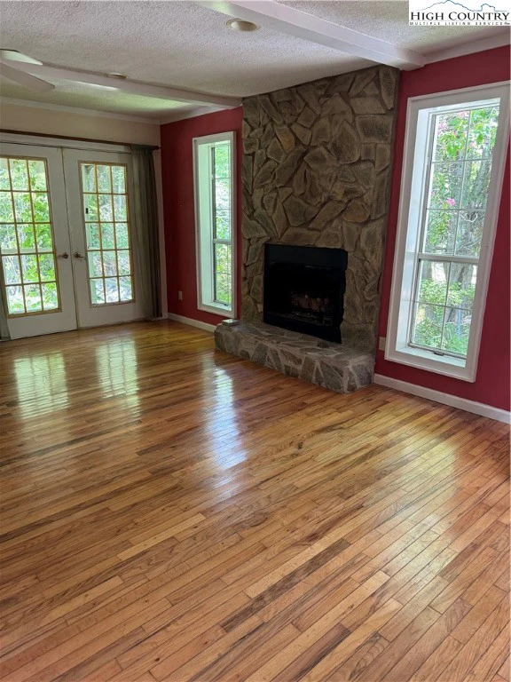 Image number 13 for the current listing