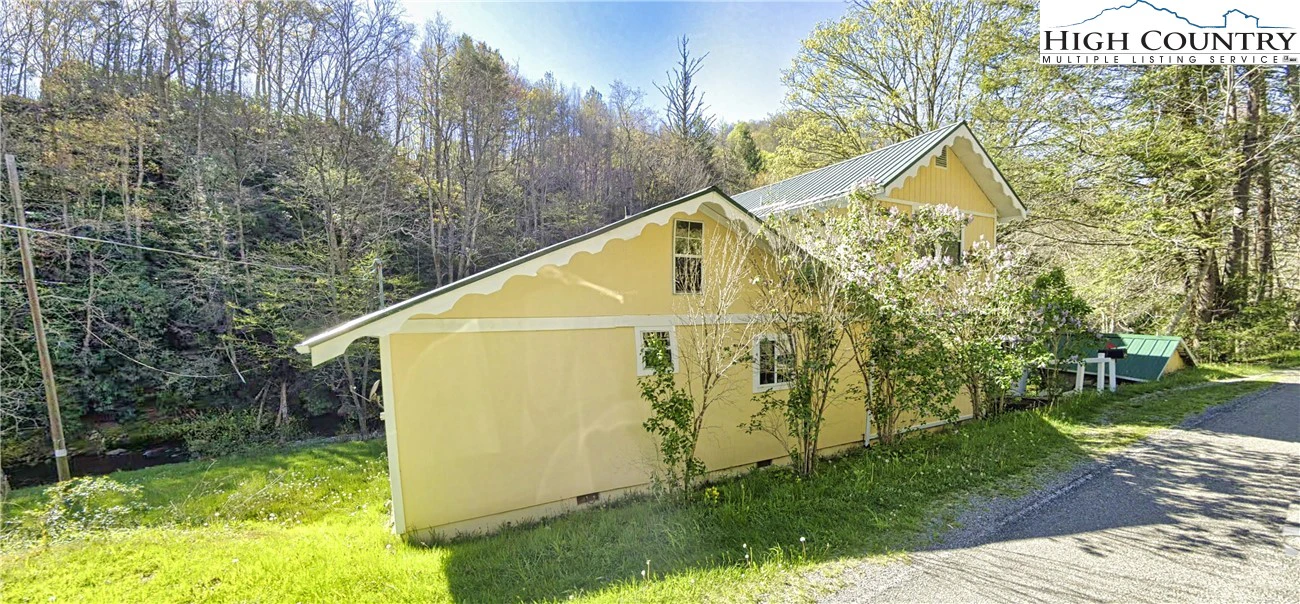 Image number 20 for the current listing