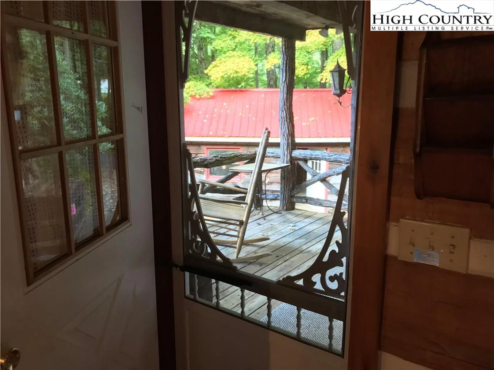 Image number 15 for the current listing