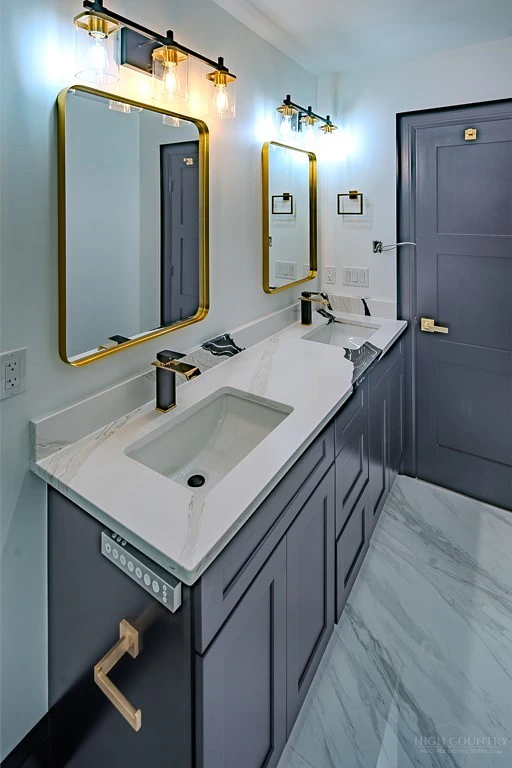 Image number 12 for the current listing