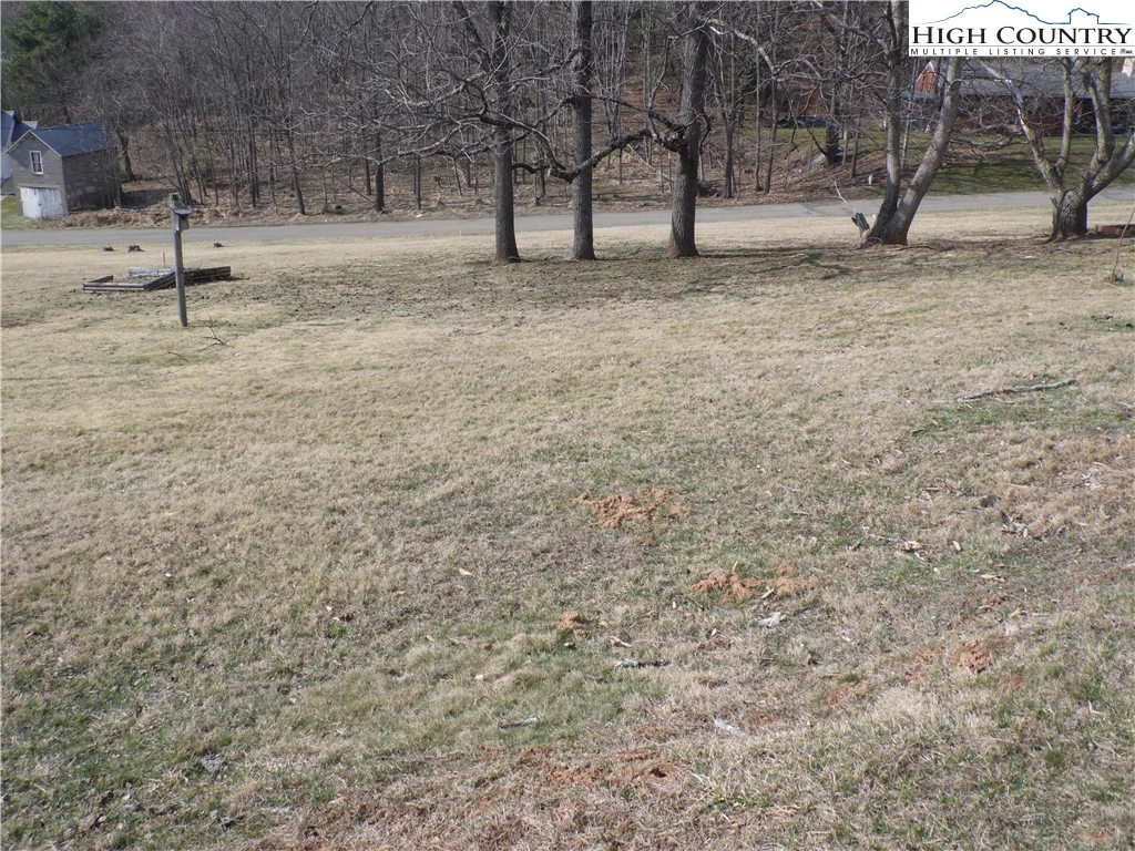 Image number 20 for the current listing