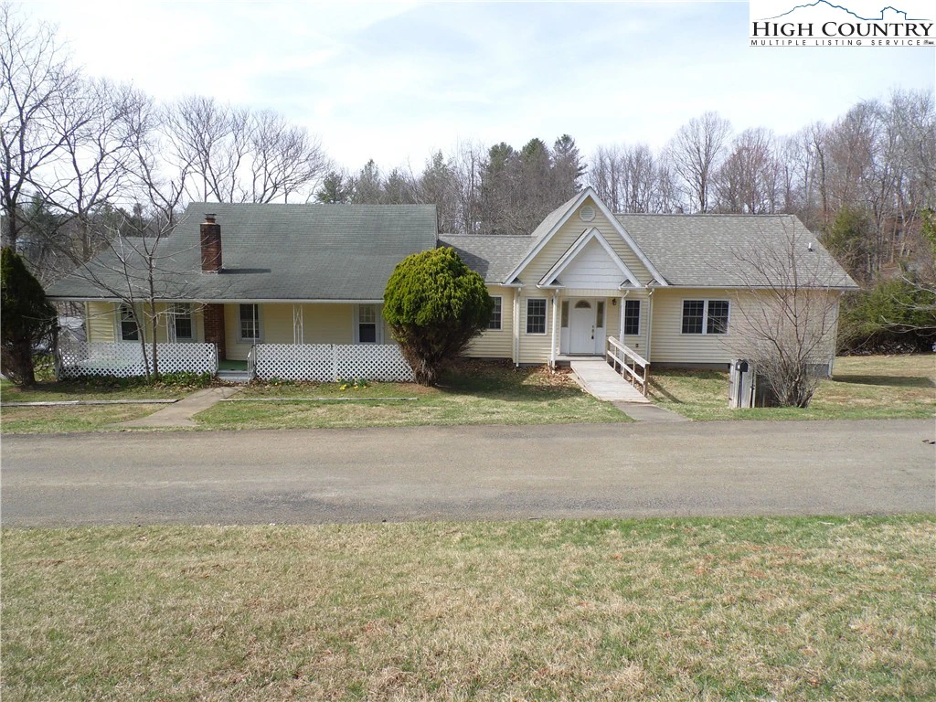 Image number 1 for the current listing