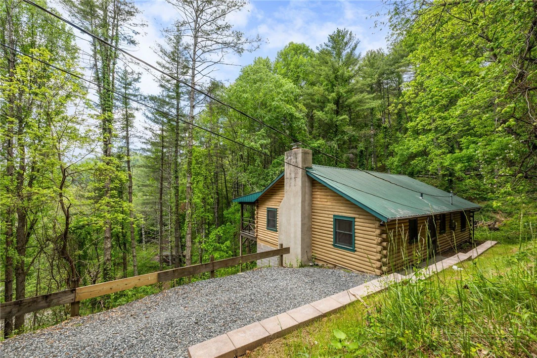 Image number 14 for the current listing
